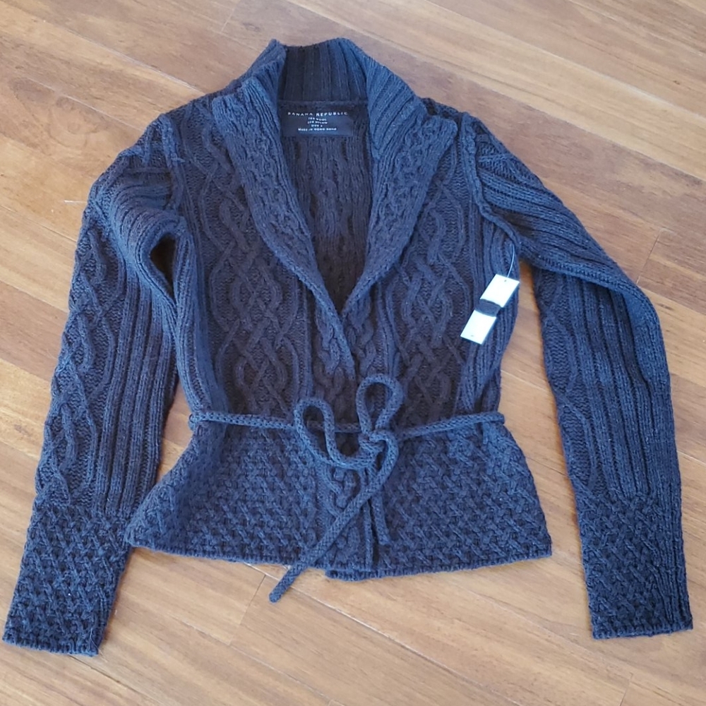 NWT Banana Republic sweater